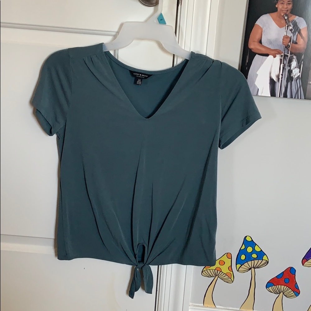 Turquoise short sleeve v neck tied top